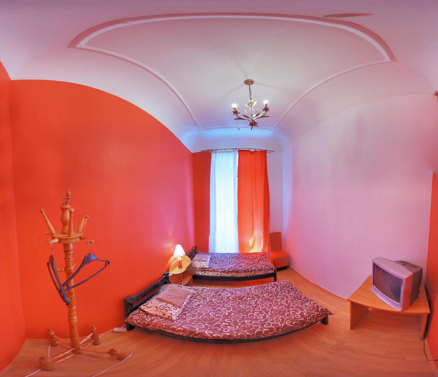 Chemodan Hostel Odessa Room photo